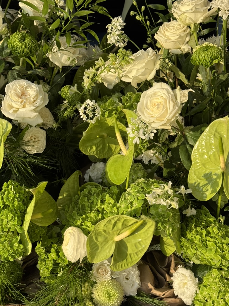 Signature flowers from Fleurish Chicago